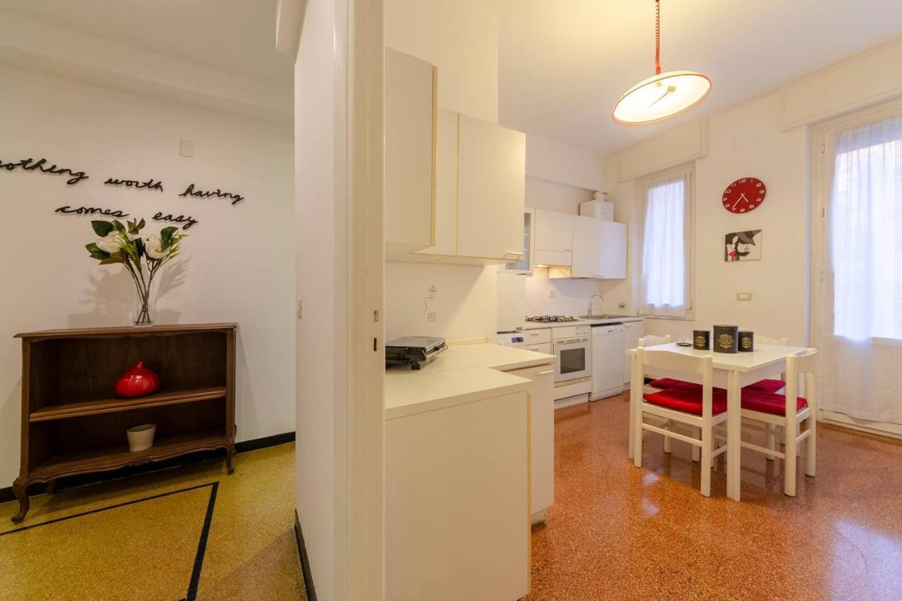 Altido Family Apt For 6 Located Minutes From The Sea Apartment Genoa Luaran gambar