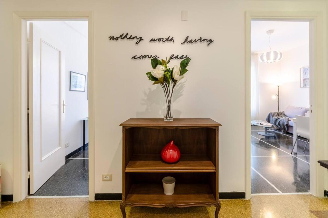 Altido Family Apt For 6 Located Minutes From The Sea Apartment Genoa Luaran gambar