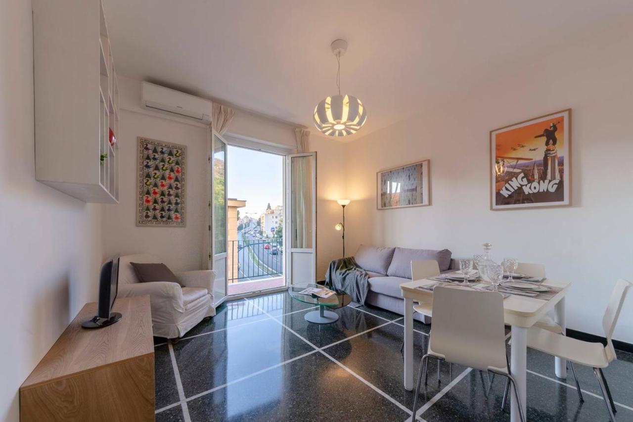 Altido Family Apt For 6 Located Minutes From The Sea Apartment Genoa Luaran gambar