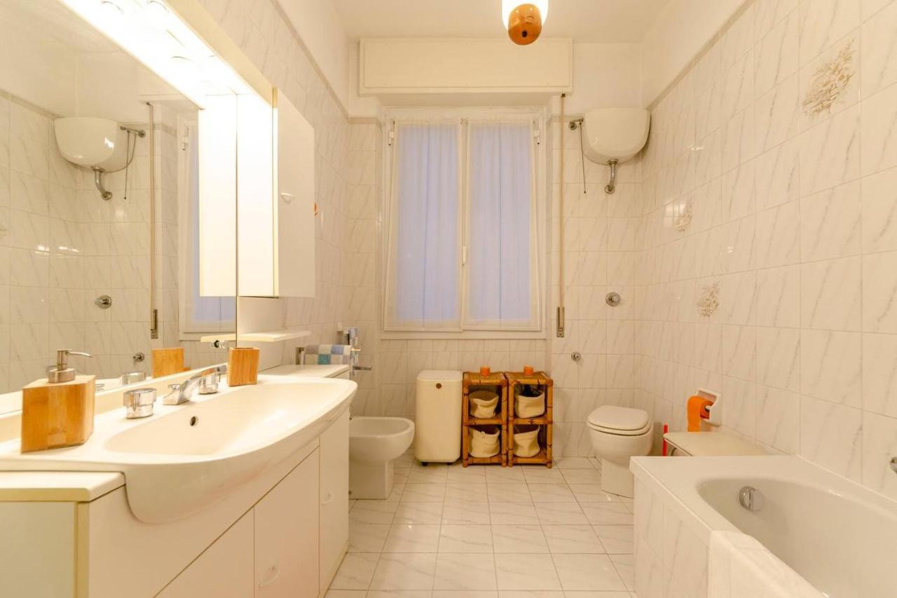 Altido Family Apt For 6 Located Minutes From The Sea Apartment Genoa Luaran gambar